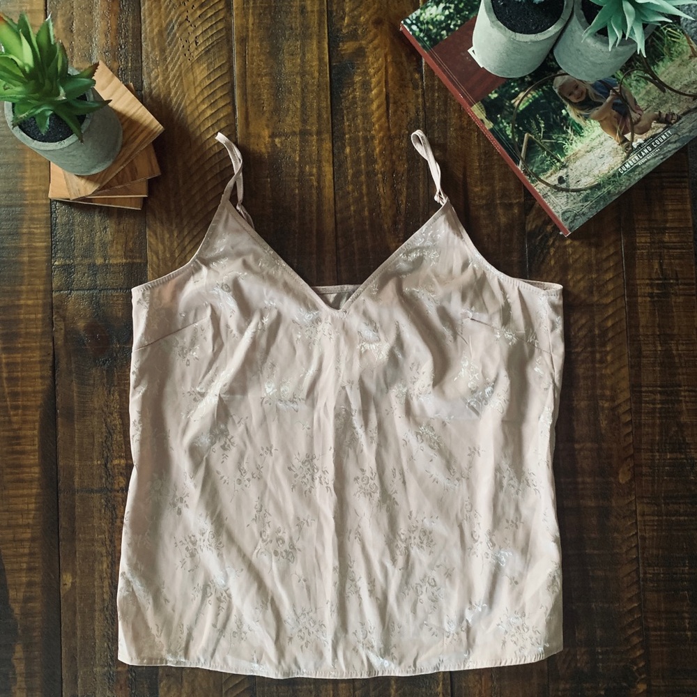 Express pink top - Picture 1 of 4